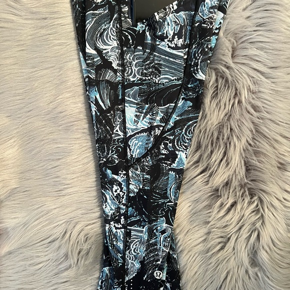 Lululemon Fast Free Crop II Eternal Wave Blue Side Pockets Sz 4 - Picture 2 of 6